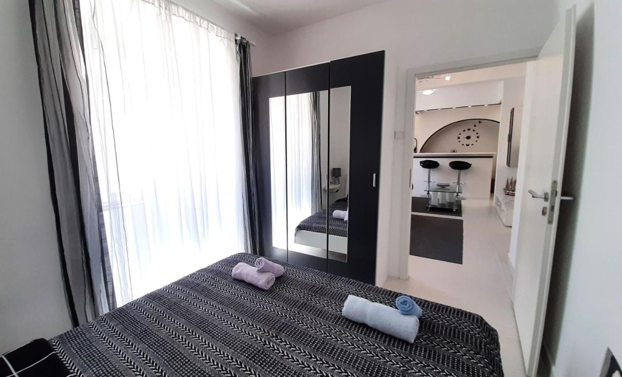 Apartment Decumana Krk Town Zewnętrze zdjęcie